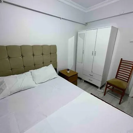 Aksaray'da 2+1 Genis Apartment Istanbul