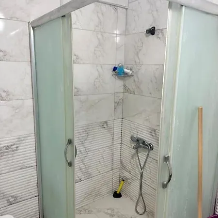 Apartment Aksaray'da 2+1 Genis *