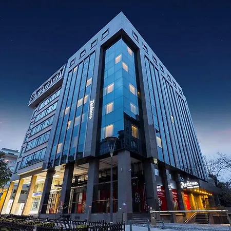 Radisson Istanbul Harbiye Hotel