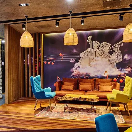 Ibis Airport Hotel