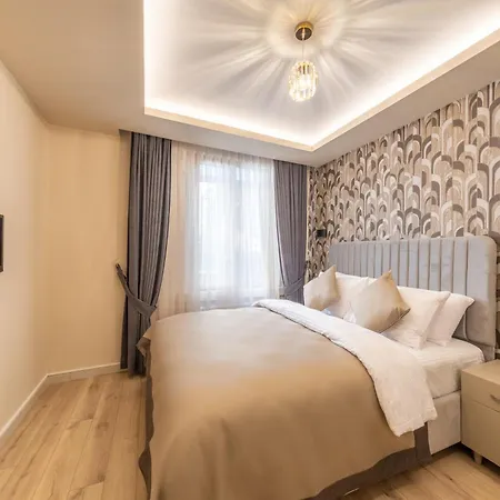 Taksim 44 Apart 酒店 *