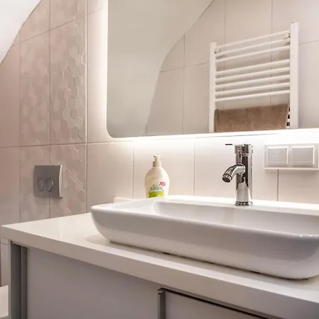 Modern Cozy Duplex In Great Location Center * اسطنبول