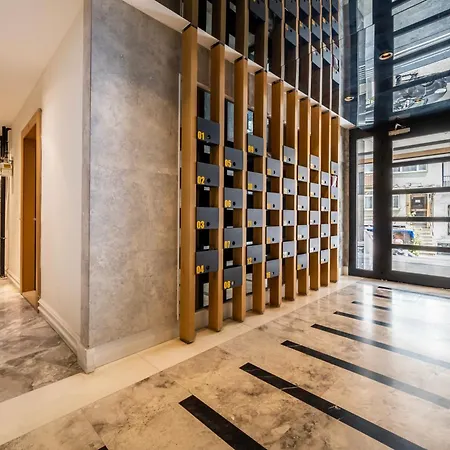 Modern Cozy Duplex In Great Location Center * اسطنبول