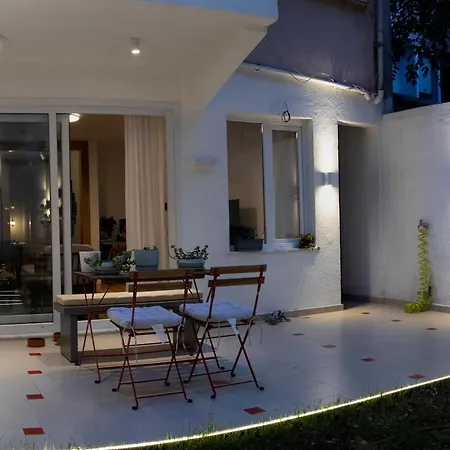 Design With Garden Daire