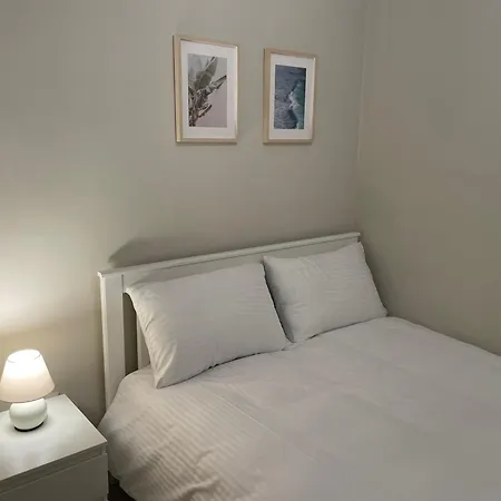 Apartment W/ Balcony In Center,5 Mn Walk To Istiklal *