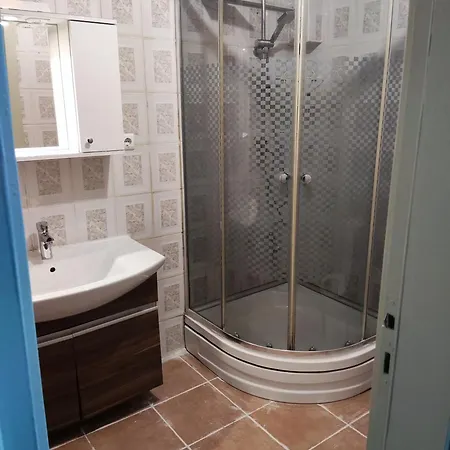 Mert Apartman *