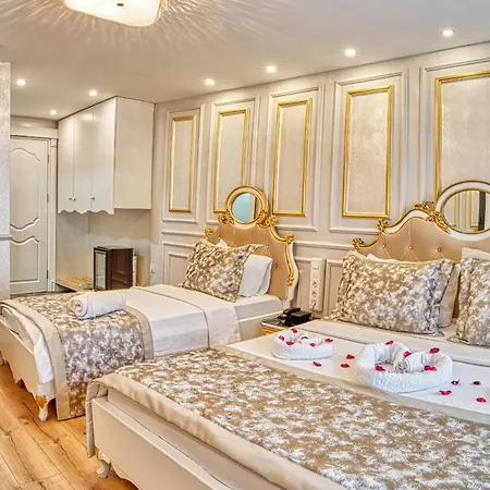 Sirkeci Ersu & Отель