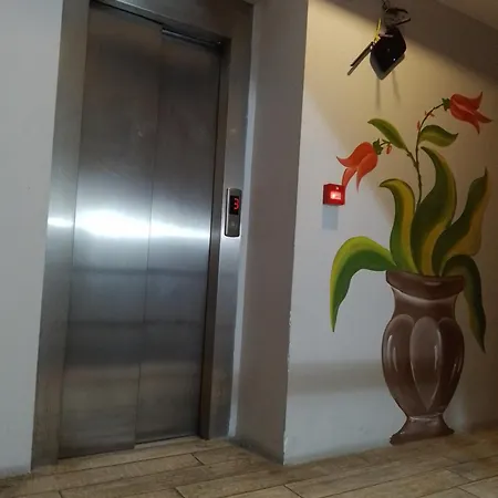 Newaz Hotel Istanbulská provincie