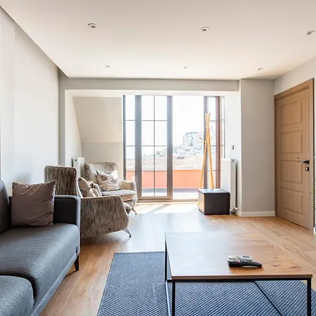 Daire Comfortable With Private Terrace İstanbul