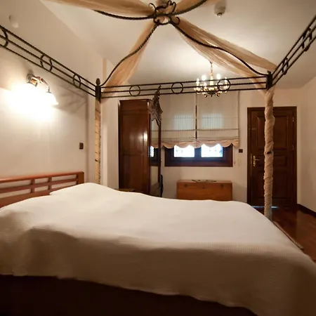 Sphendone Hotel