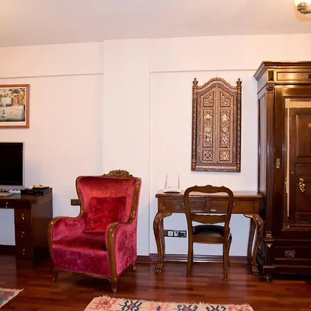 Sphendone Hotel