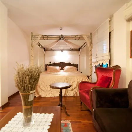 Sphendone Hotel