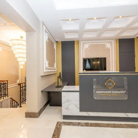 Moonlight Elegance Boutique Hotell 4*