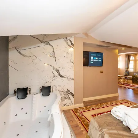 Hotell Moonlight Elegance Boutique