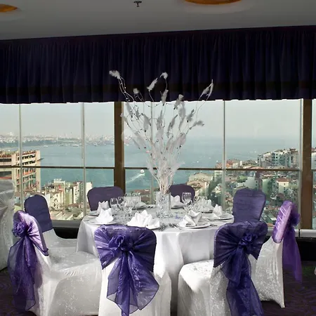 Hotel Taxim Hill 4*