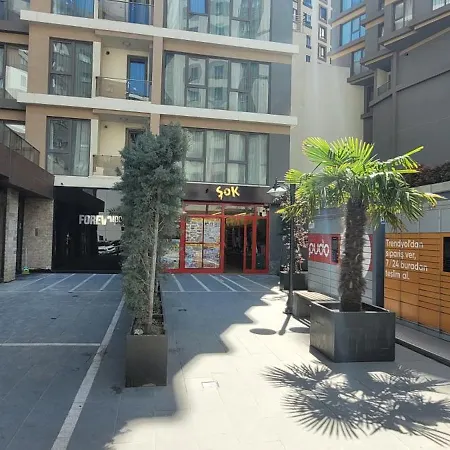 Modern Stylish 2br Apt, Near Eyp Sultan Mosque