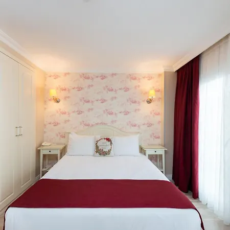 Hotel Mr. Bird 3*