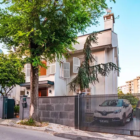 Apartment Homie - A Majestic 4 Bedroom Boasting A Private Garden And Terrace In Levent #83 *