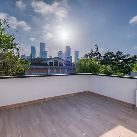 Homie - A Majestic 4 Bedroom Boasting A Private Garden And Terrace In Levent #83 Apartment
