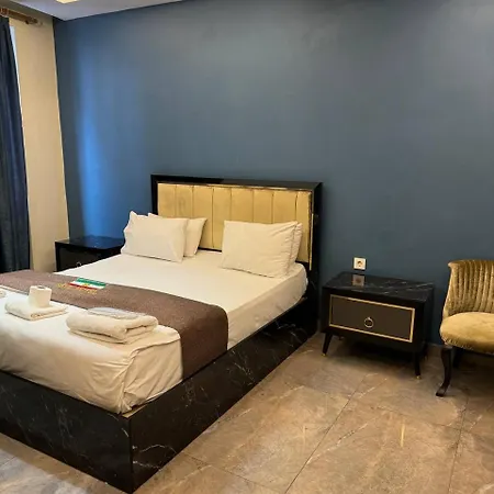 Sevil Hotel