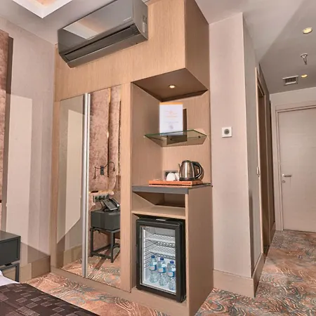 Western Premier Ottoperla 4*