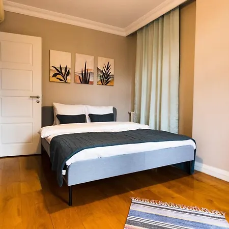 Apartment Exceptional Flat With Galata Tower View In Beyoglu *