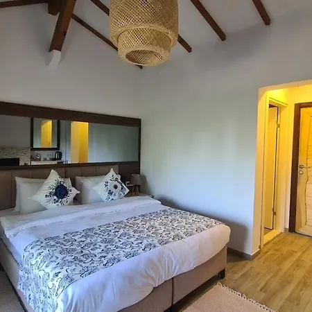 Polonezkoey Country Club & In The Wildlife Park! Θέρετρο