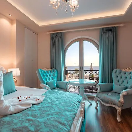Hotel Seven Hills Palace &
