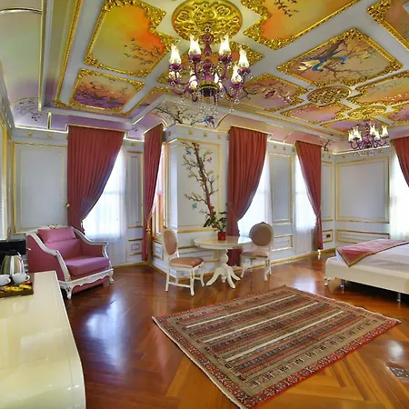 Seven Hills Palace &