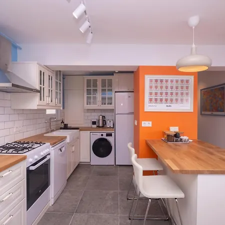 Apartament Contemporary Waterfront With A Stunning View Istanbul