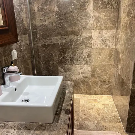 Apartment Ultra Luexs *