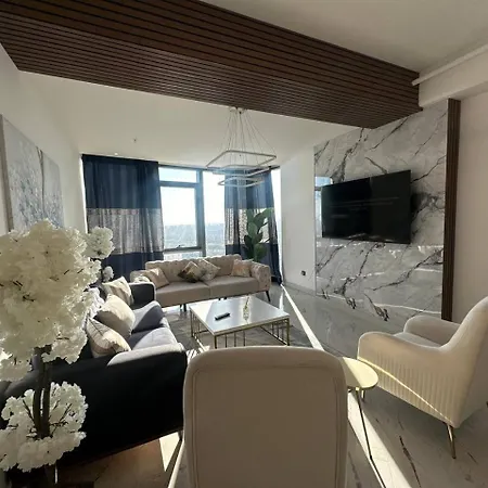 Stylish In Heart Of Sisli Floor 40 Apartamento *