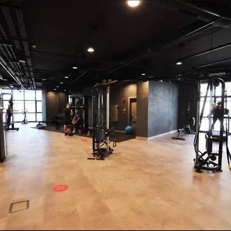 Elegant 2 Bedroom Sinpas Queen Gym Pools Estambul