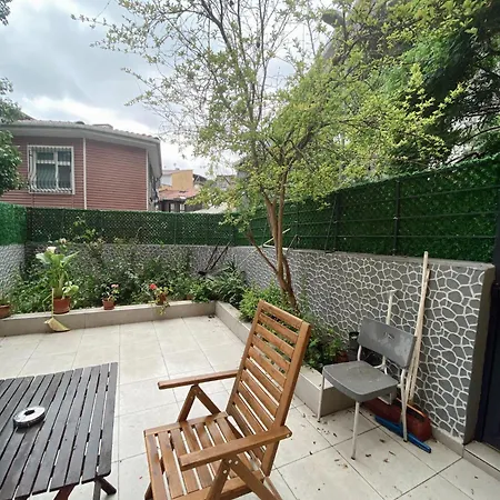 Flat In Ortakoey 아파트 이스탄불