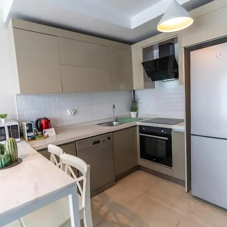 Modern Stylish 2br Apt, Near Eyp Sultan Mosque *