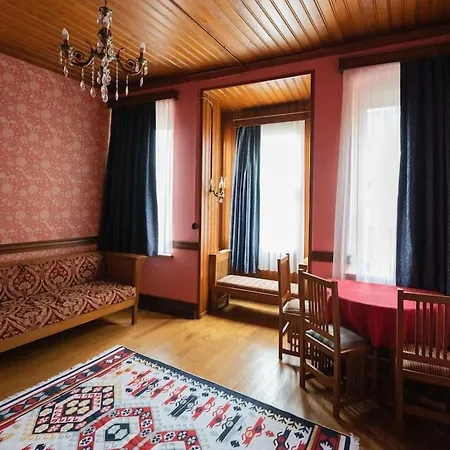 Apartament Beyoglu'nun Kalbinde Yueksek Tavanli *
