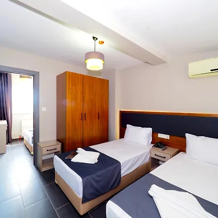 Hotel Diamond Old Town 3*