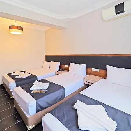 Diamond Old Town 3*