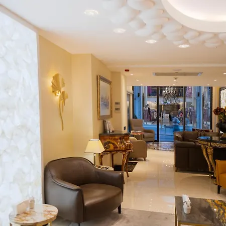 Hallmark & 4* Estambul