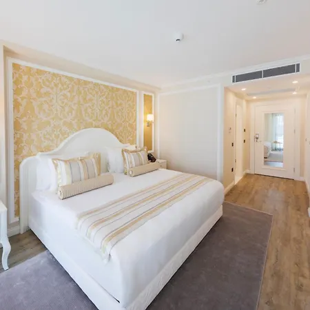 Hallmark & Hotel Estambul