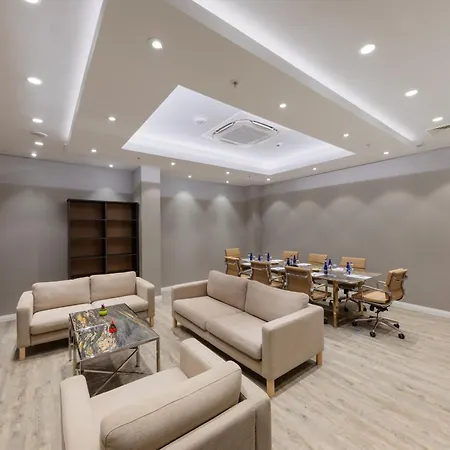 Hallmark & 4* Estambul