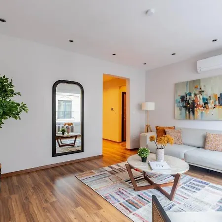 Apartamento Spacious Modern 4-bed2bath Oasis! #370 Estambul