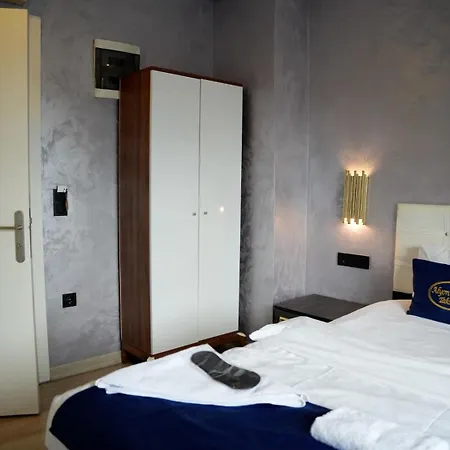 Taxim Alyon Отель 3*