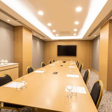 Radisson Harbiye Отель 4*