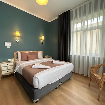 Waterfront By The Tram - Terrace With Dome & Golden Horn View In Fatih شقة اسطنبول