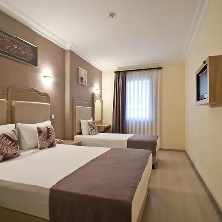 Ξενοδοχείο Artefes Old 4*