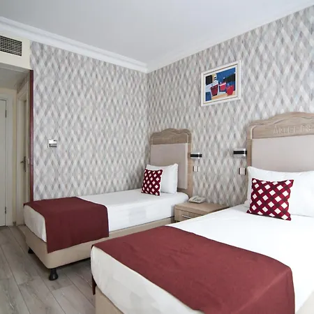 Artefes Old Ξενοδοχείο 4*
