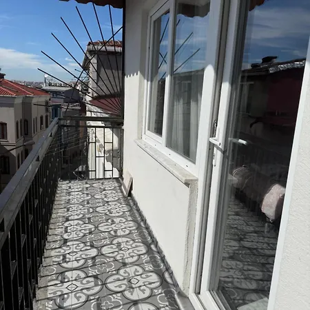 Apartament Rest At *