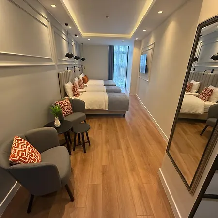 Center Port Karakoey فندق *