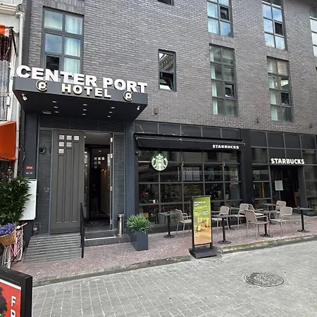 فندق Center Port Karakoey *